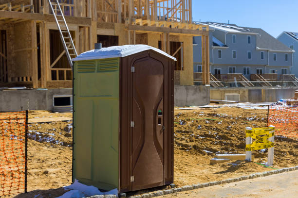 Best Porta potty delivery and setup  in Brookfield, NJ