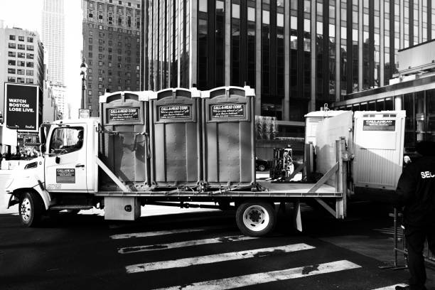 Porta potty delivery and setup in Brookfield, NJ