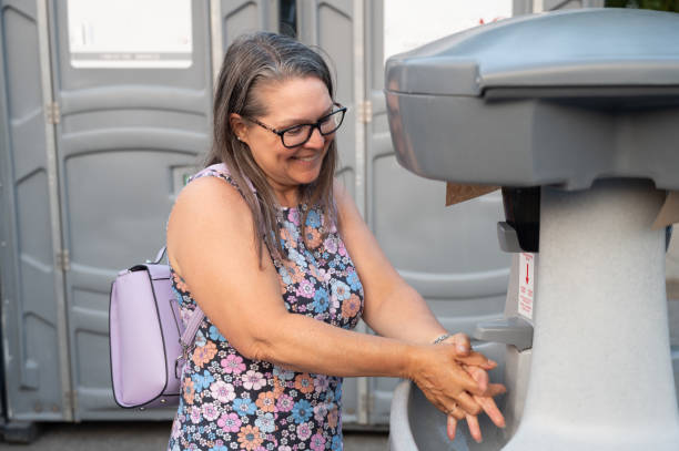 Best Luxury portable toilet rental  in Brookfield, NJ